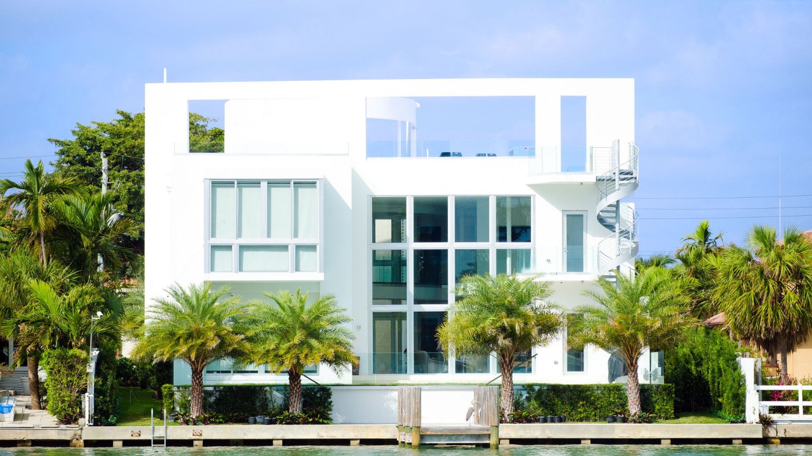 Casa en Miami en Star Island - Propiedades en Venta en Florida por LUZ ANGELA AGREDO - Agente Inmobiliaria en Florida