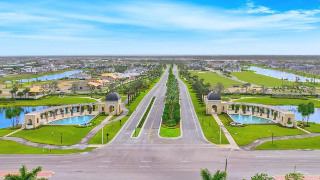 Cómo la transformación urbana de Miami está impulsando el mercado inmobiliario en Palm Beach, FL 21 Vista panorámica del proyecto Avenir en Palm Beach Gardens, mostrando su diseño y planificación urbana.